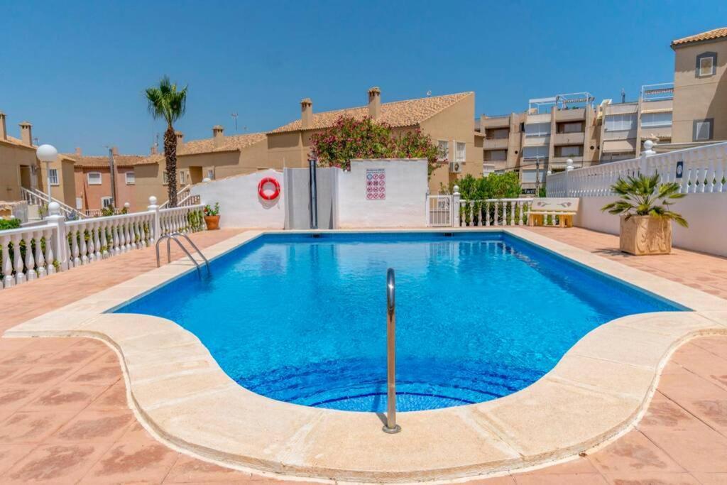 Villa-Capricho Playa - Zeus Torrevieja Eksteriør billede