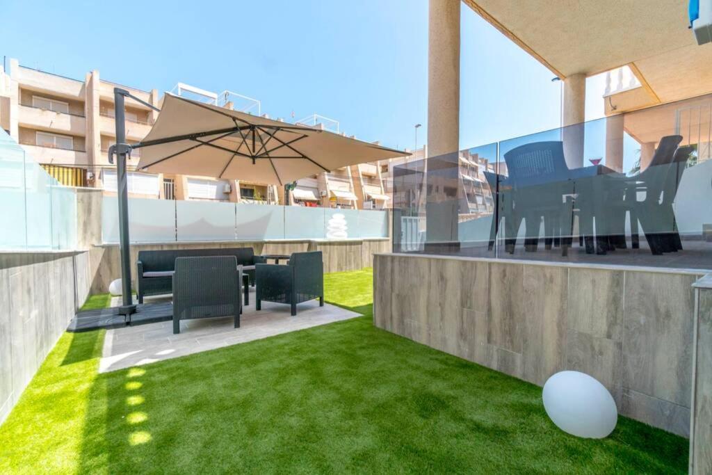 Villa-Capricho Playa - Zeus Torrevieja Eksteriør billede